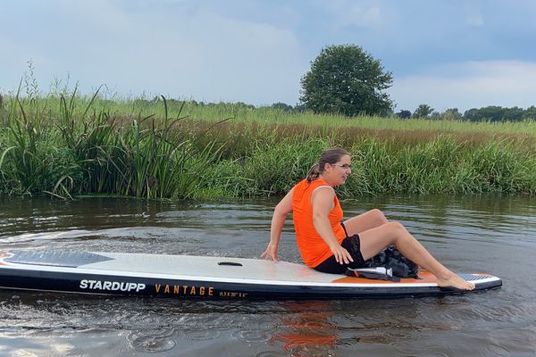 Probeer eens SUP yoga uit